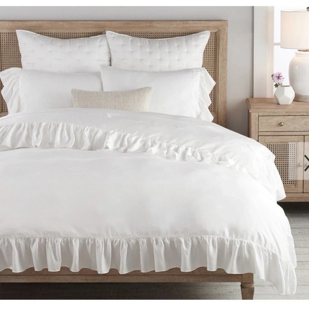 Pottery Barn Ruffle Tencel Queen Duvet Cover solid White luxury Classic